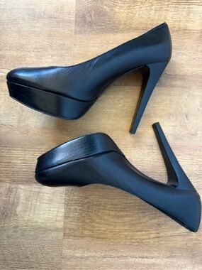 Stuart Weitzman Black Leather Platform Stiletto Heels